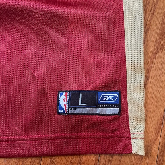 Cleveland Cavaliers Youth Lebron Jersey - Picture 5 of 6